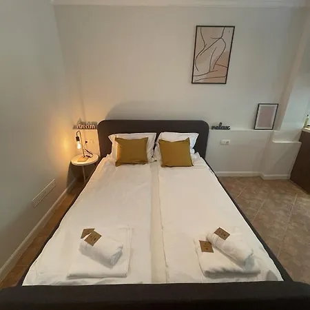 Апартамент Santa Marina Village Iskra