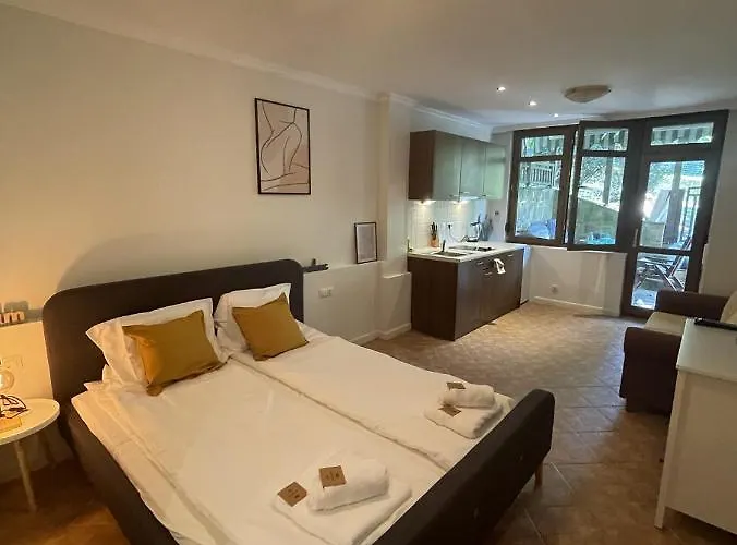 Santa Marina Village Iskra Созопол