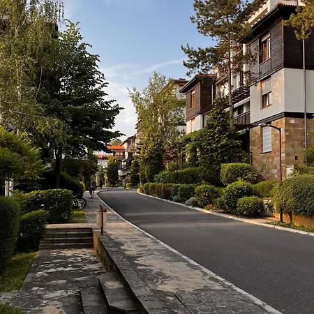 Апартаменти Santa Marina Village Iskra *